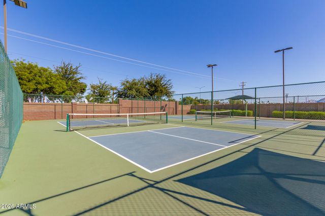 111 S GREENFIELD Road 104, Mesa, AZ 85206