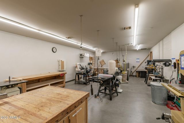 111 S GREENFIELD Road 104, Mesa, AZ 85206