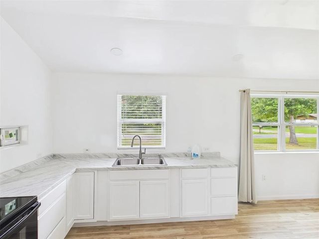 4031 fairview, Orange, TX 77630