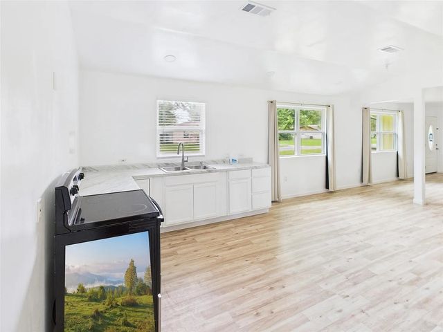 4031 fairview, Orange, TX 77630