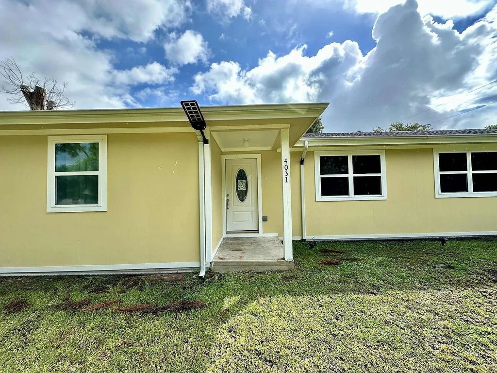 4031 fairview, Orange, TX 77630