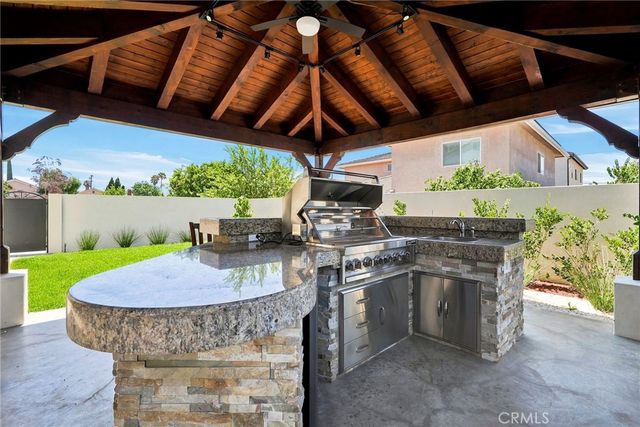 7861 Fluffy Duckling Lane, Winnetka, CA 91306