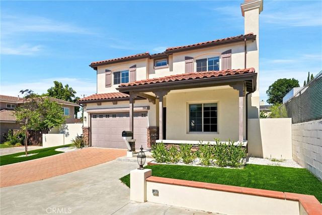 7861 Fluffy Duckling Lane, Winnetka, CA 91306