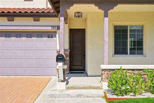7861 Fluffy Duckling Lane, Winnetka, CA 91306