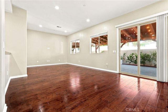 7861 Fluffy Duckling Lane, Winnetka, CA 91306