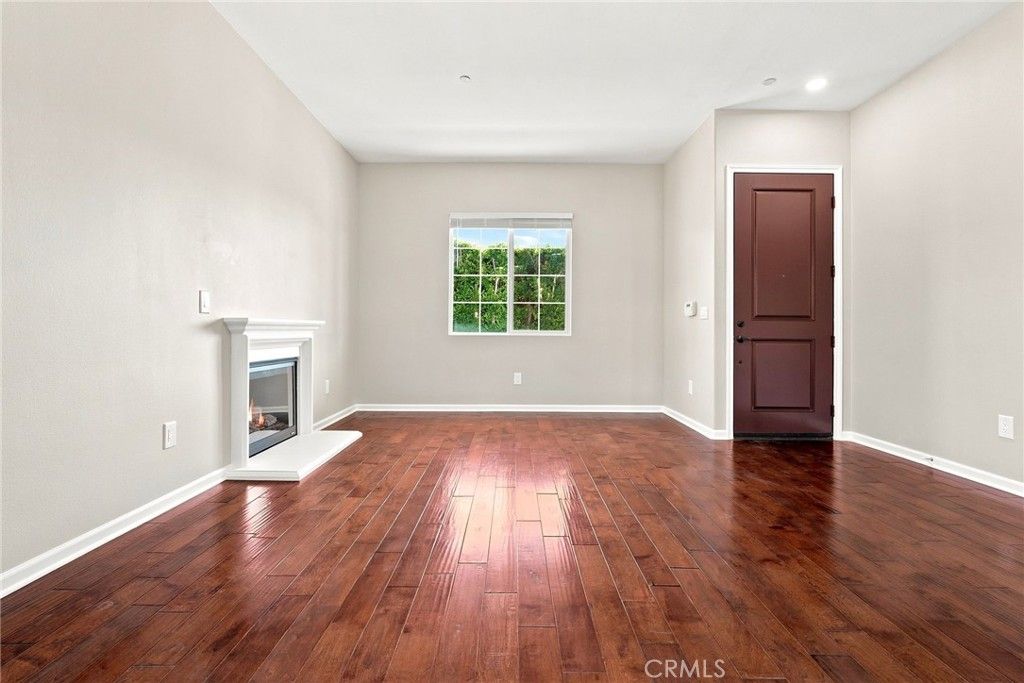 7861 Fluffy Duckling Lane, Winnetka, CA 91306 — photo 5