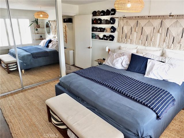 372 Carroll Park E 406, Long Beach, CA 90814