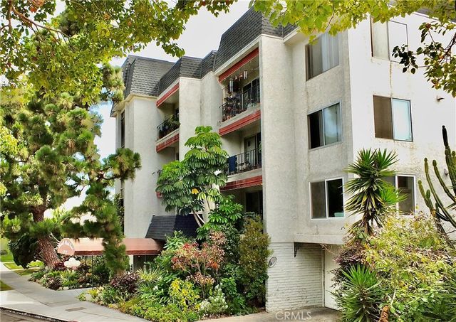 372 Carroll Park E 406, Long Beach, CA 90814