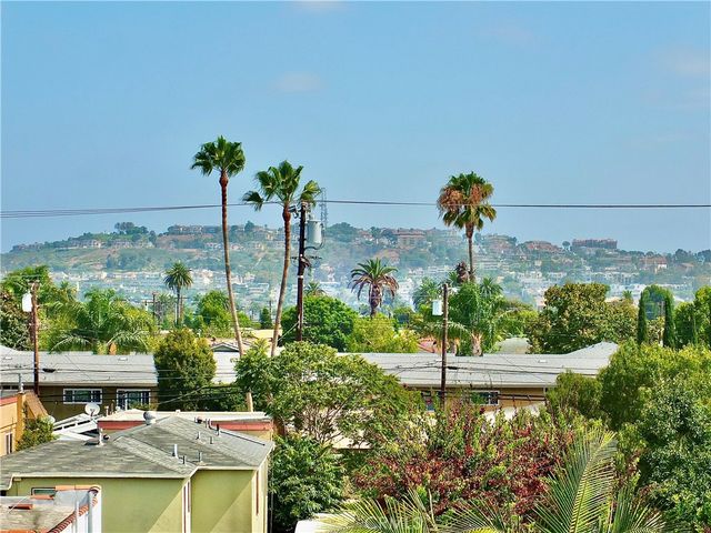 372 Carroll Park E 406, Long Beach, CA 90814