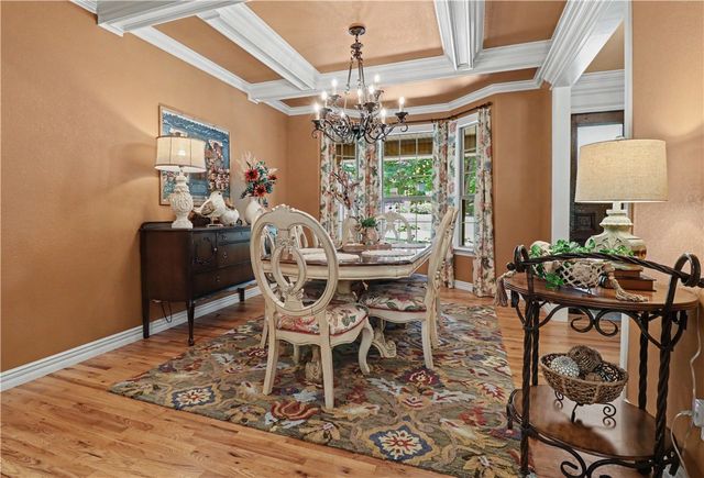 2305 E Whispering Oaks Lane, Fayetteville, AR 72701