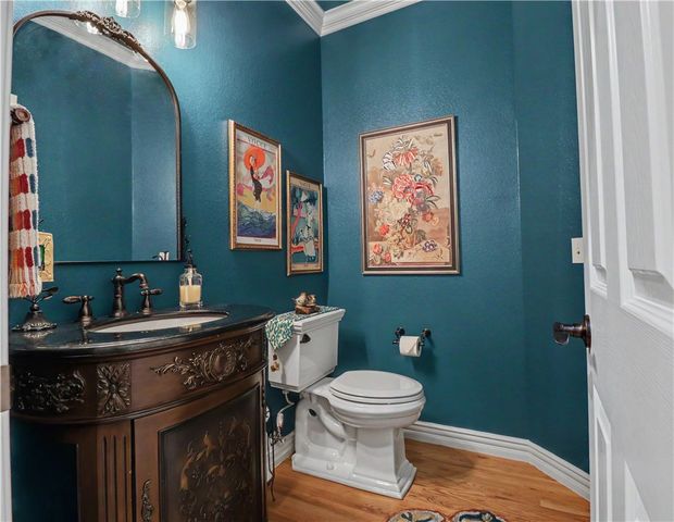 2305 E Whispering Oaks Lane, Fayetteville, AR 72701