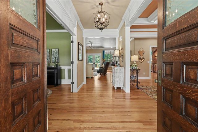 2305 E Whispering Oaks Lane, Fayetteville, AR 72701