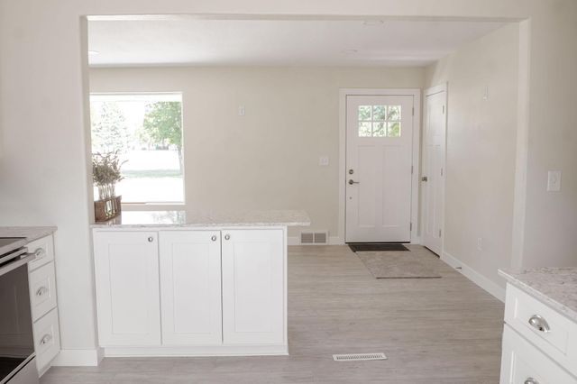 705 18th Street N, Moorhead, MN 56560