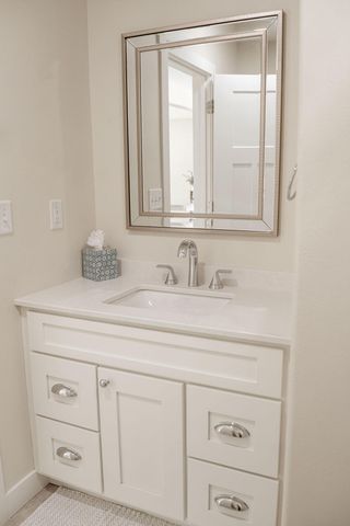 705 18th Street N, Moorhead, MN 56560