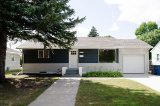705 18th Street N, Moorhead, MN 56560