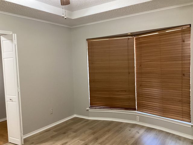 2841 Southridge Drive, Grapevine, TX 76051