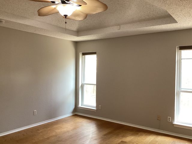 2841 Southridge Drive, Grapevine, TX 76051