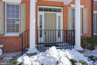 206 PAXON ALY #51, Newtown, PA 18940