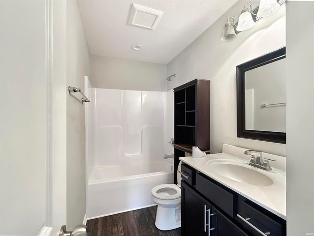 3102 Megan Drive, Newburgh, IN 47630