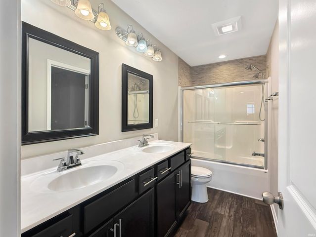 3102 Megan Drive, Newburgh, IN 47630