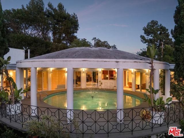 2941 Briar Knoll Drive, Los Angeles, CA 90046