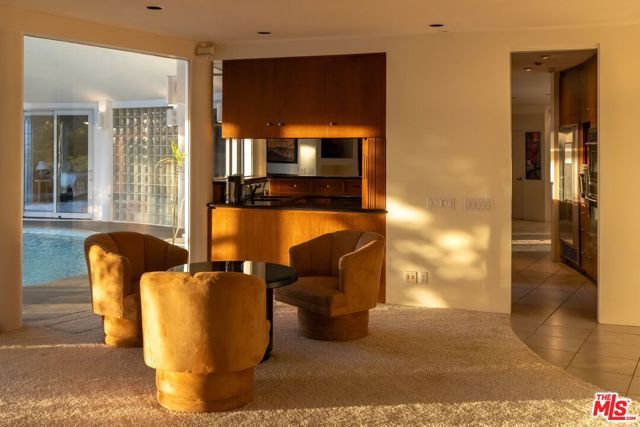 2941 Briar Knoll Drive, Los Angeles, CA 90046