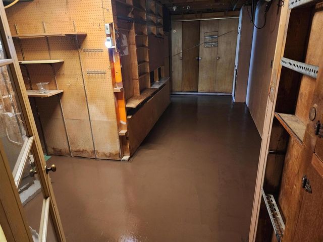 1651 Diamond Avenue, Grand Rapids, MI 49505