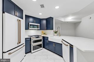 3883 CONNECTICUT AVE NW #313, Washington, DC 20008
