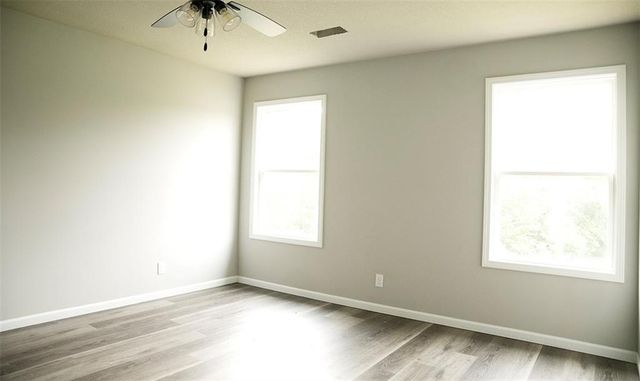4719 E 135th Court, Grandview, MO 64030