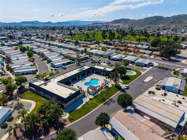 27601 Sun City 303, Menifee, CA 92586