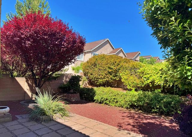 6423 Los Pueblos Place NW, Albuquerque, NM 87114