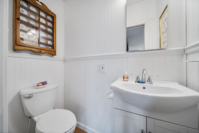 109 Middle Winchendon Road, Rindge, NH 03461