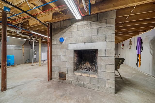 109 Middle Winchendon Road, Rindge, NH 03461