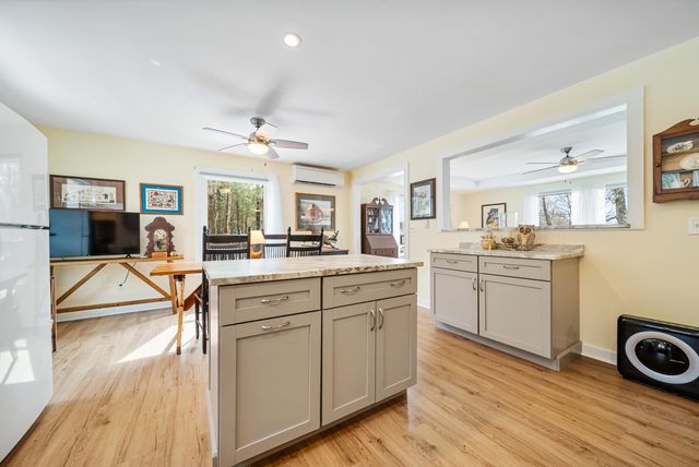 109 Middle Winchendon Road, Rindge, NH 03461