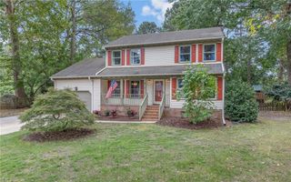 812 Woodrow CT, Chesapeake, VA 23322