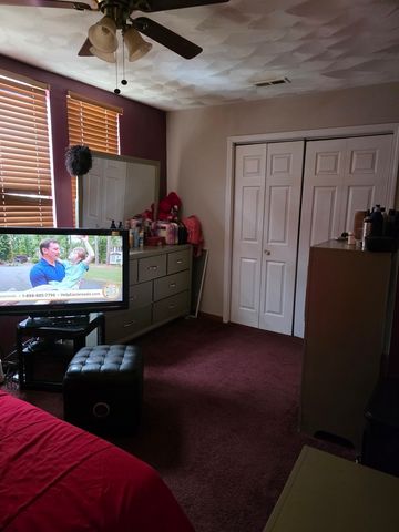 726 Ashland Avenue, Rockford, IL 61103