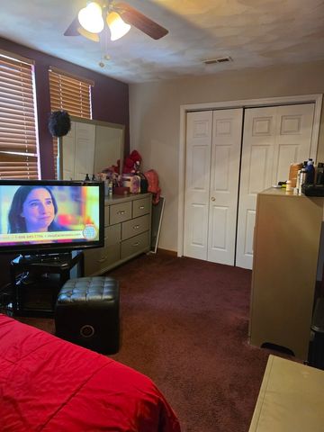 726 Ashland Avenue, Rockford, IL 61103