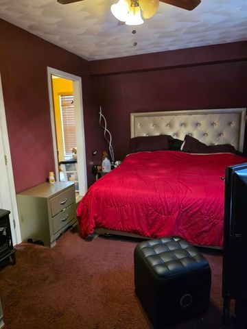 726 Ashland Avenue, Rockford, IL 61103