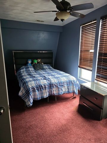 726 Ashland Avenue, Rockford, IL 61103