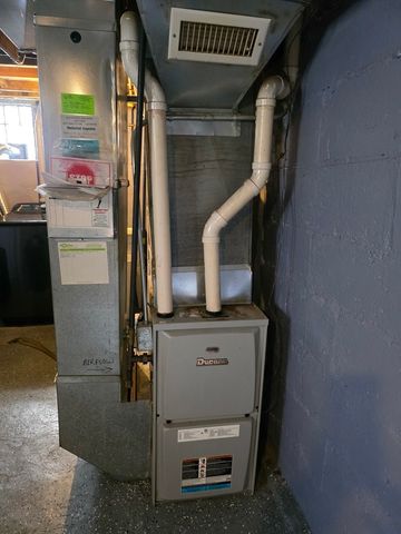 726 Ashland Avenue, Rockford, IL 61103