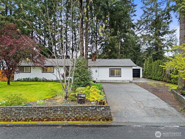 14801 73rd Avenue E, Puyallup, WA 98375