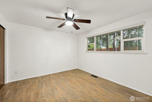 14801 73rd Avenue E, Puyallup, WA 98375