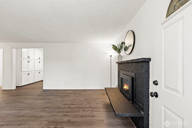 14801 73rd Avenue E, Puyallup, WA 98375