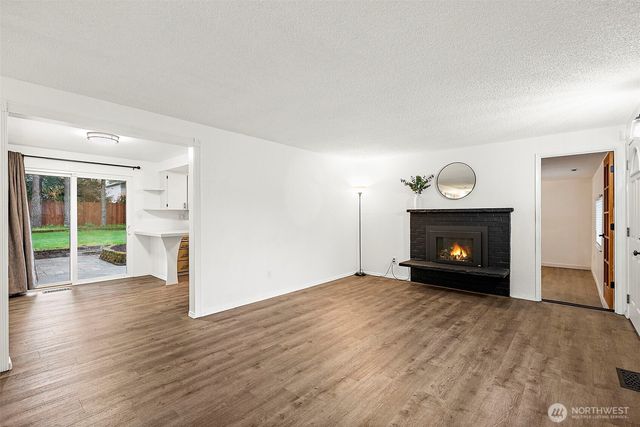 14801 73rd Avenue E, Puyallup, WA 98375