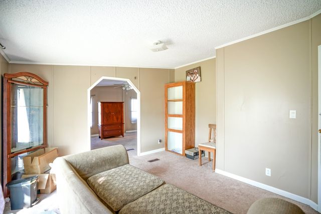 126 Sorrel Way, Alvarado, TX 76009