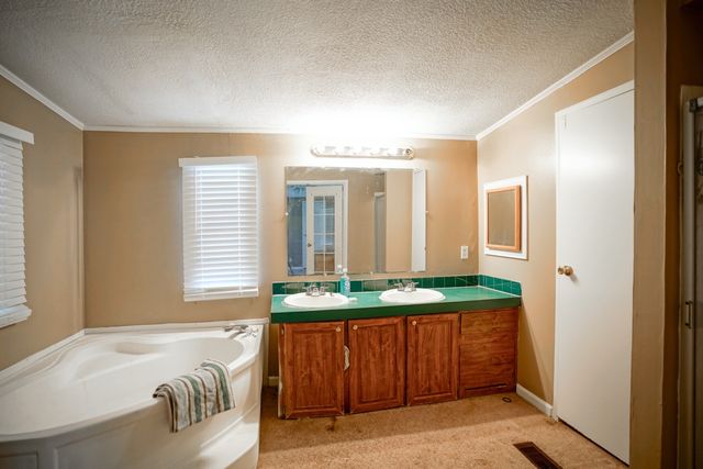 126 Sorrel Way, Alvarado, TX 76009