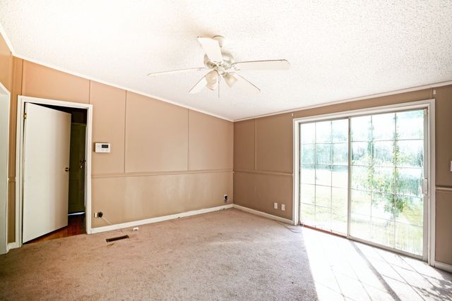 126 Sorrel Way, Alvarado, TX 76009