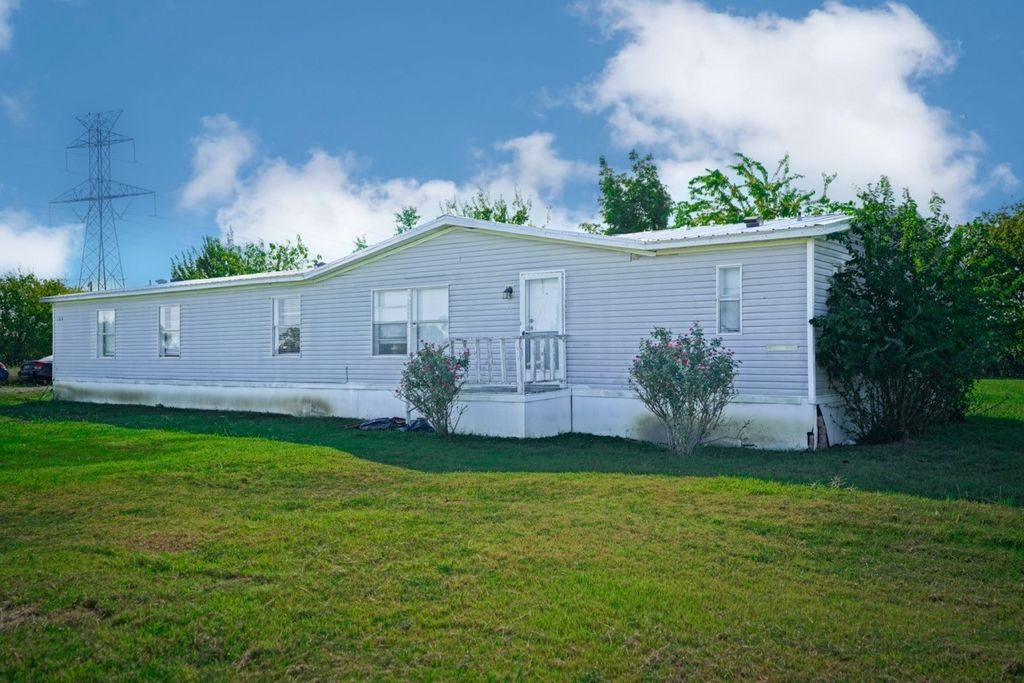 126 Sorrel Way, Alvarado, TX 76009