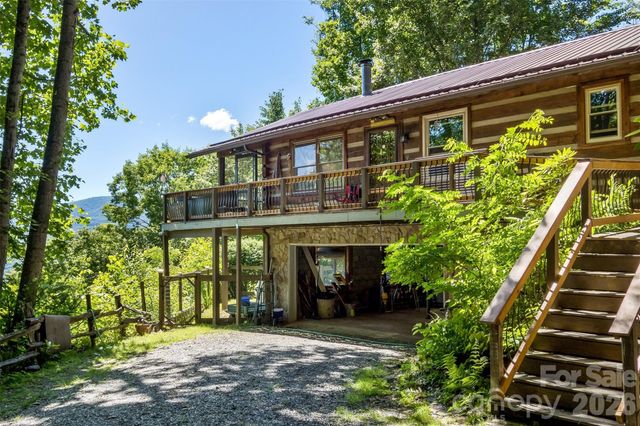 1059 Setzer Cove Road, Maggie Valley, NC 28751
