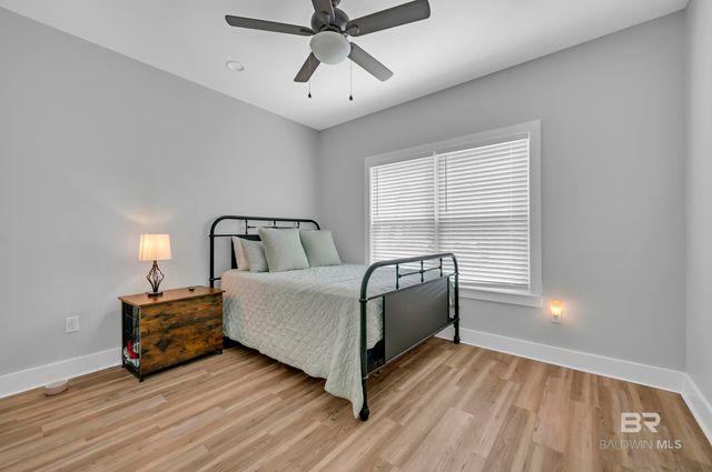 18135 Hoiles Street, Robertsdale, AL 36567